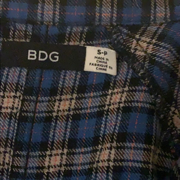 Urban outfitters plaid flannel - Picture 3 of 3